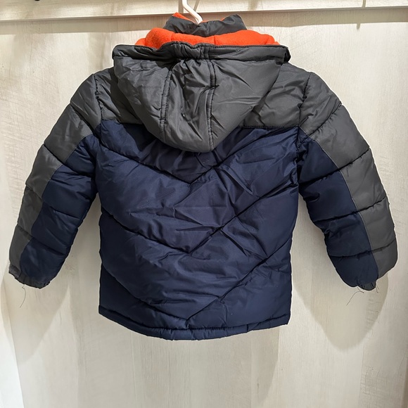 Vertical 9 Boys Puff Coat Size 5/6 - Picture 2 of 2
